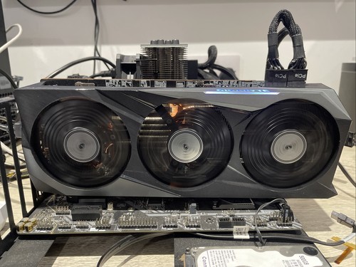 Gigabyte gaming amd 6800 xt - rx,